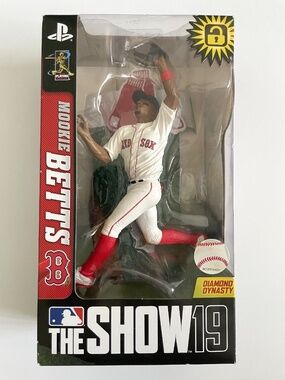 NIB Mookie Betts MLB The Show 19 Diamond Dynasty Figure Boston Red Sox